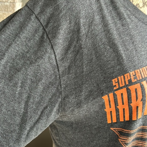 Harley Davidson Chippewa Falls WI gray and orange crew neck t-shirt - Picture 4 of 15